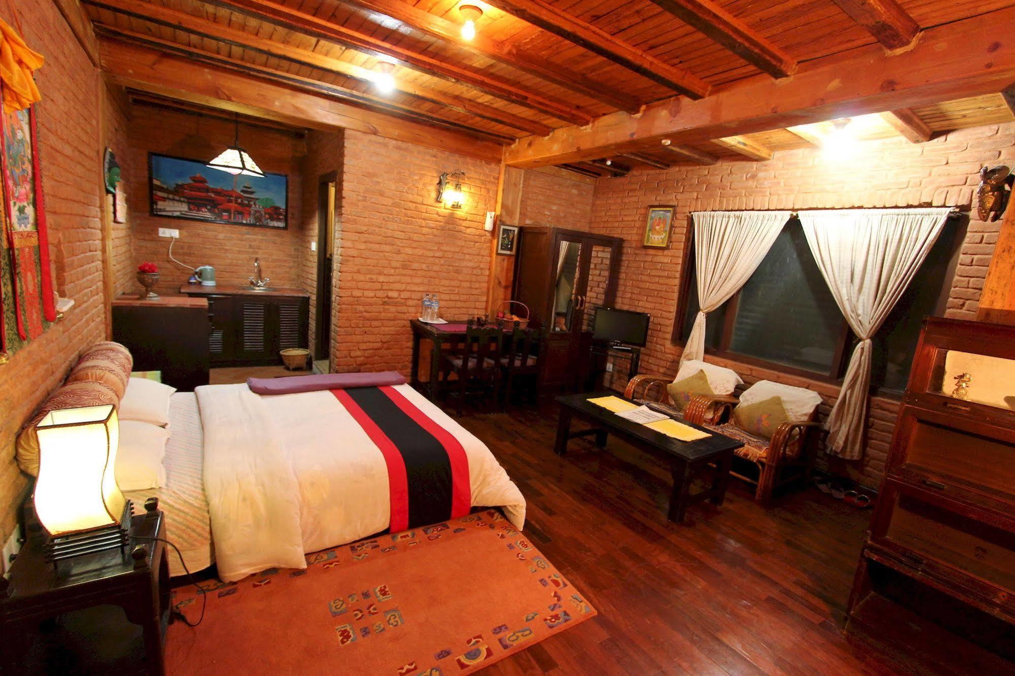 World Heritage Hotel And Apartments Kathmandu Exterior photo